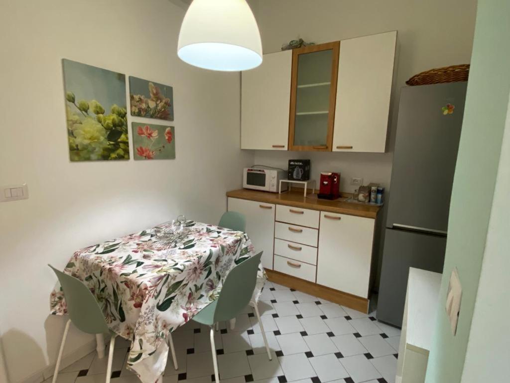 Superior Apt Next Colosseo A/C Wo Fi 3 Bedrooms ローマ エクステリア 写真